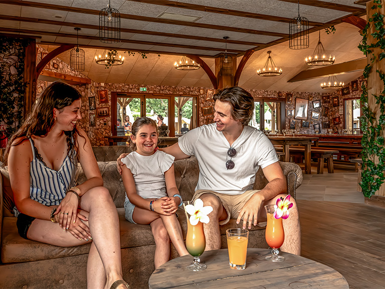 camping avec restaurants a st hilaire de riez